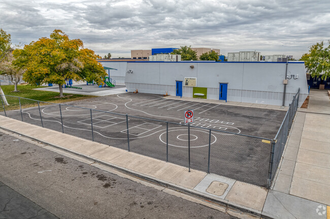 Dr. C Owen Roundy Elementary School 7