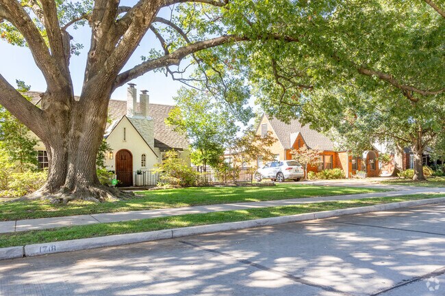 Various homes line the streets of Florence Park in Tulsa.
