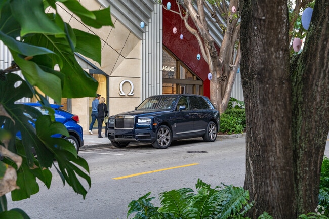 Keep your eyes peeled for high-end luxury cars throughout the Miami Design District.