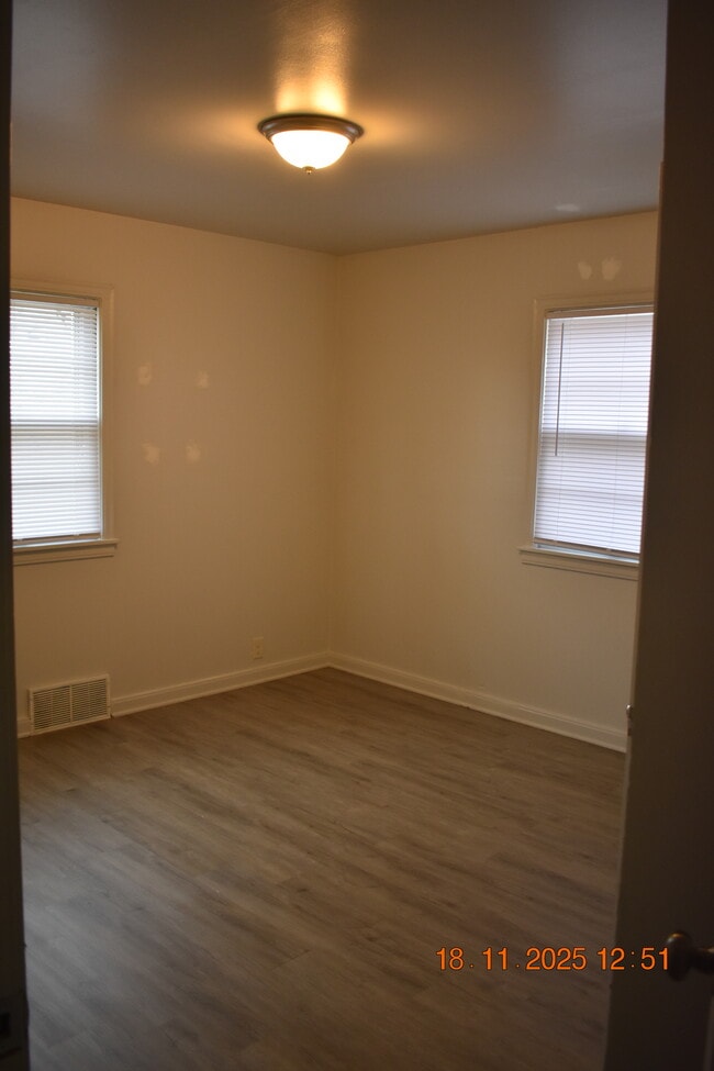 5321 Pratt St, Omaha, NE 68104 - photo 5