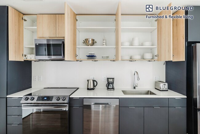 624 N Glebe Rd unit FL4-ID965, Arlington, VA 22203 - photo 6