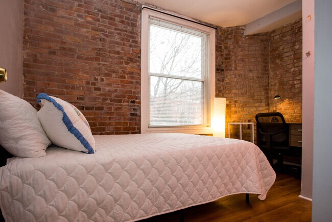 82 Hammond St, Boston, MA 02120 - photo 4