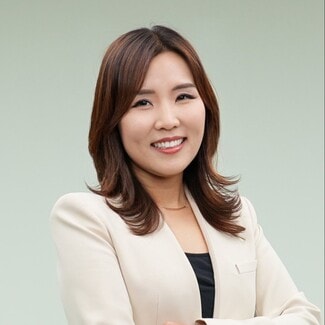 Julie Kim