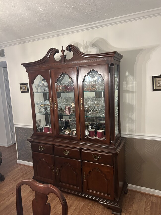 4208 Browns Ln, Louisville, KY 40220 - photo 2