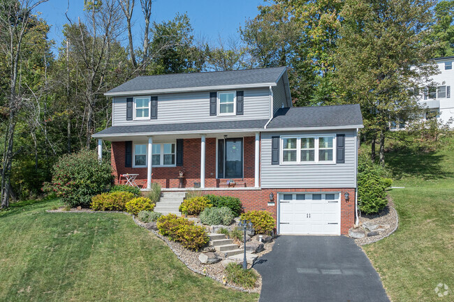 In Sylvan Hills, split-level homes tend to cost between $350,000 and $540,000.