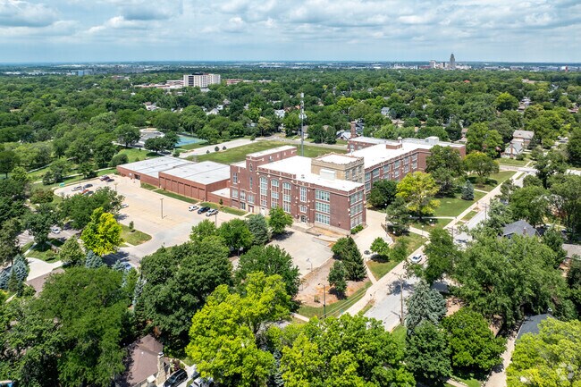 Irving Middle School is conveniently located amongst central Lincoln neighborhoods.