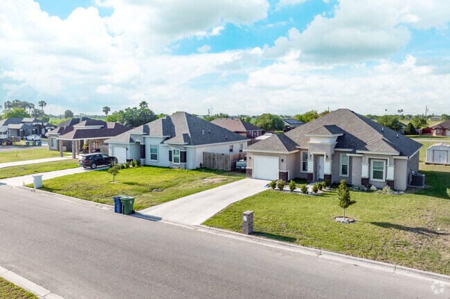 Newer three bedroom construction homes are located on the west side of Raymondville.