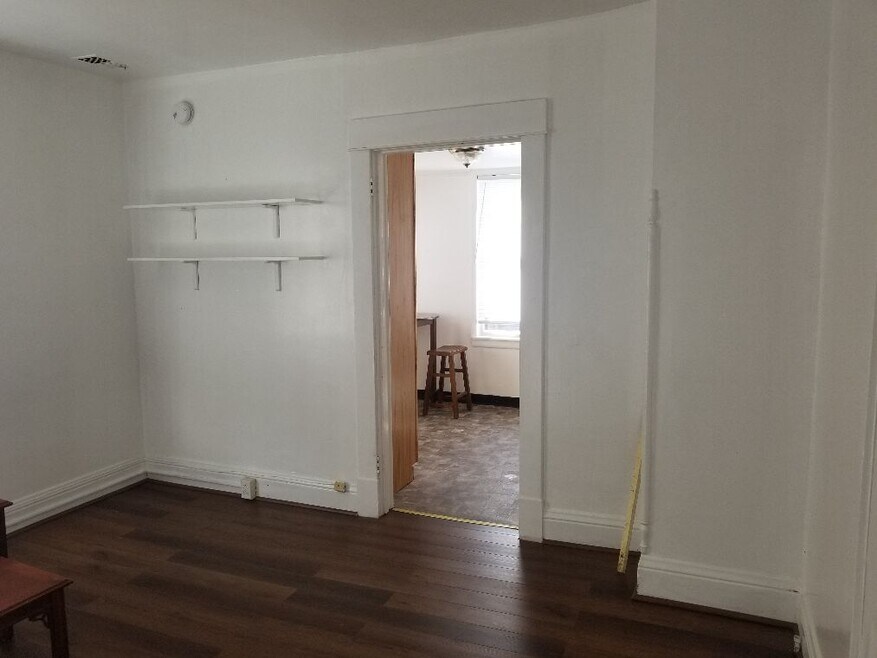 221 Beechurst Ave unit 3, Morgantown, WV 26505 - photo 1