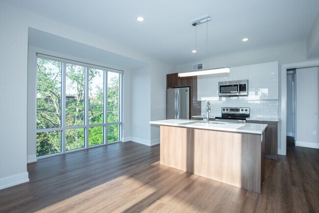 Spruce Square, Philadelphia, PA 19139 - photo 2