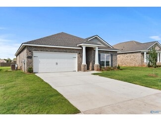 315 Keller Dr, Hazel Green, AL 35750