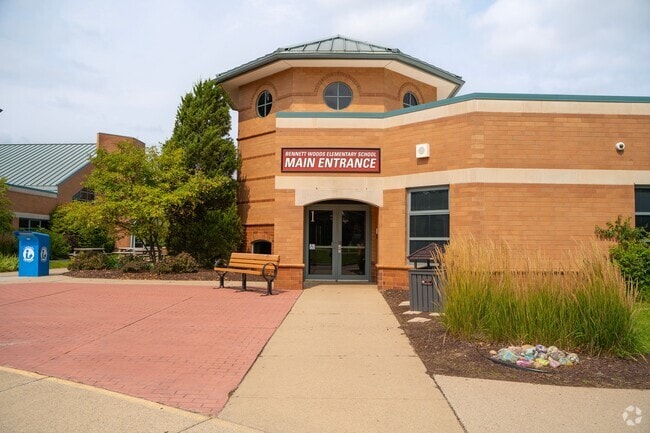 Bennett Woods Elementary School serves Meridian Townsh students from K through the 5th grade.