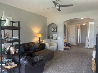 5914 Bluestone Way Unit 5914 Bluestone Way, Lewis Center, OH 43035