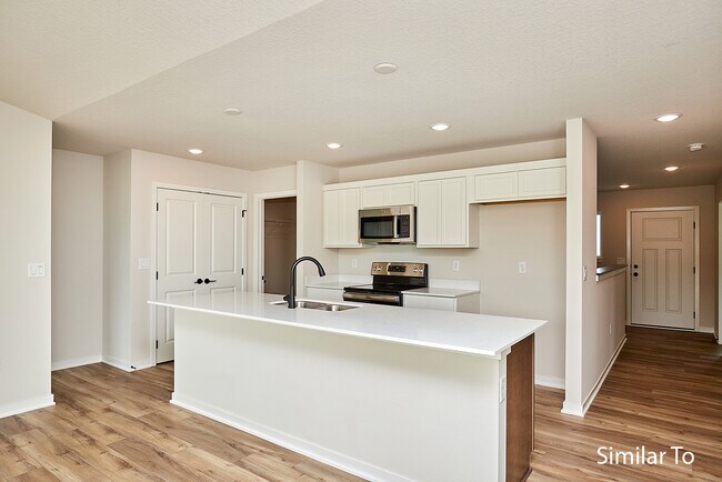 9841 Regatta Ln unit 37277048, Johnston, IA 50131 - photo 5