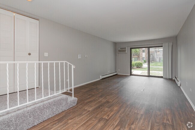 Emerald Pointe Apartments, Vernon Hills, IL 60061 - photo 7