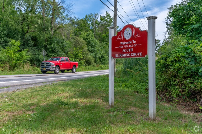 Welcome to Blooming Grove, a pastoral town that offers diverse activities.