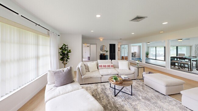 2196 SE Flanders Rd, Port Saint Lucie, FL 34952 - photo 3