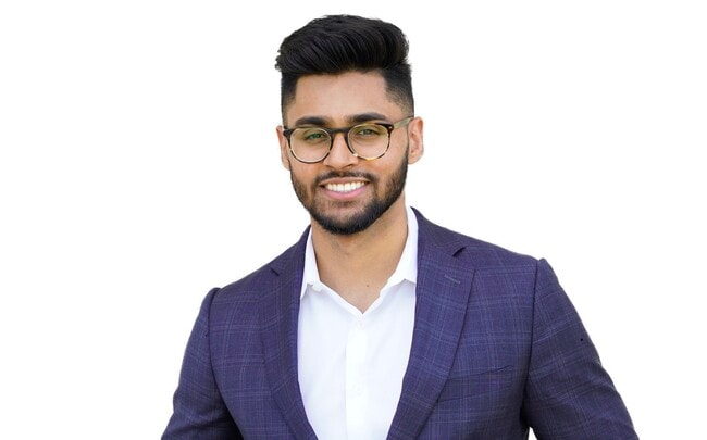 Agent Photo