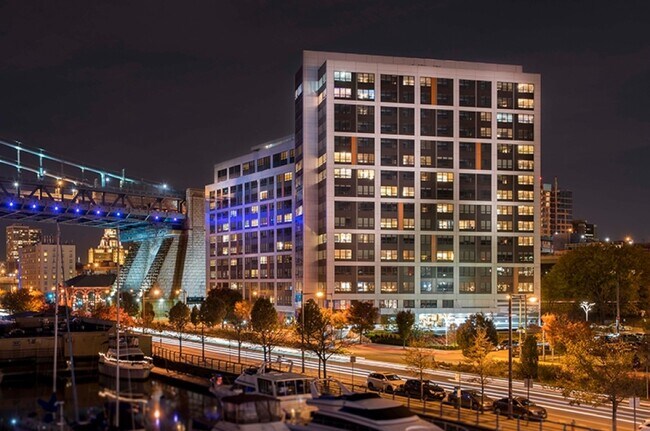 250 N Christopher Columbus Blvd unit 1401, Philadelphia, PA 19106 - photo 4