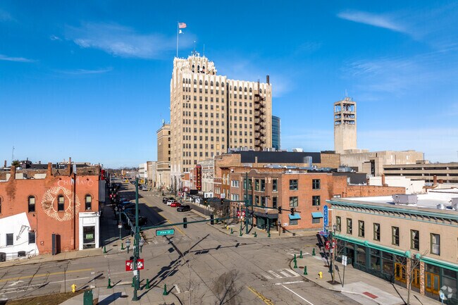 Shop locally for handcrafted goods at the several shops located in Downtown Pontiac.