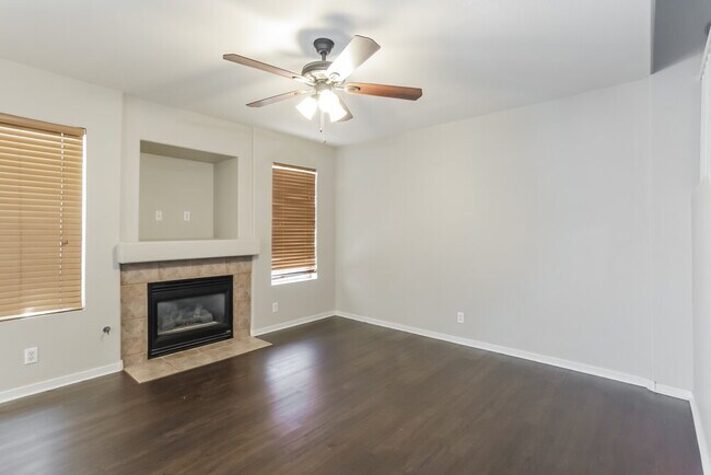 7208 Pinon Crest Ct, Las Vegas, NV 89131 - photo 5