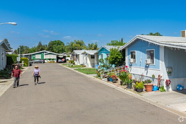 Parkview Mobile Home Estates in Tulare is a clean place for manufactured homes.