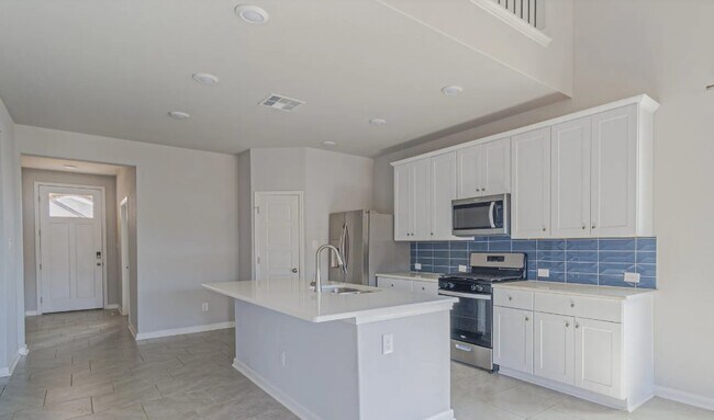 2511 Seabream Dr, San Antonio, TX 78245 - photo 4