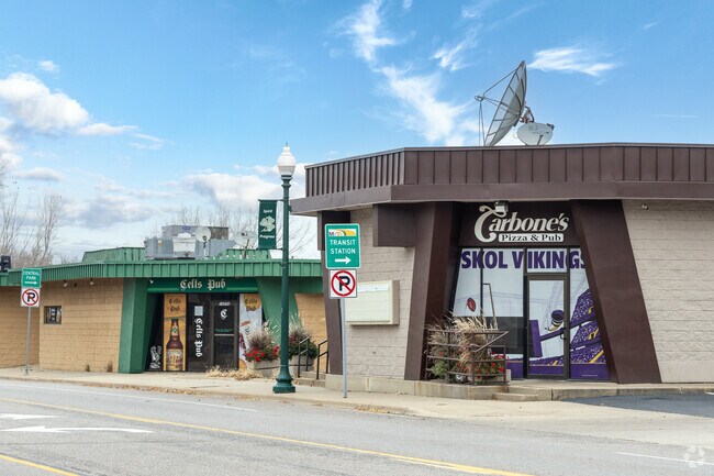 Local eateries line Robert Trail in downtown Rosemount.