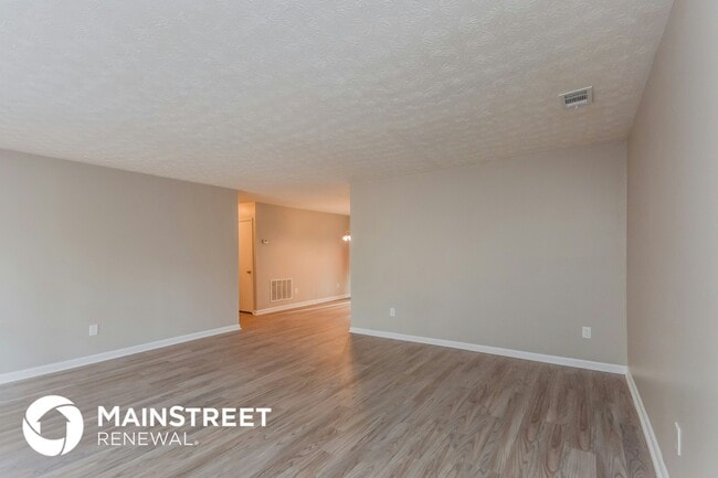 4056 Chimney Ridge Way, Ellenwood, GA 30294 - photo 4