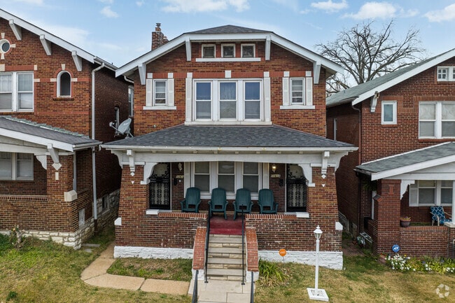 Neighbors are close by and yards are small in the Mark Twain neighborhood.