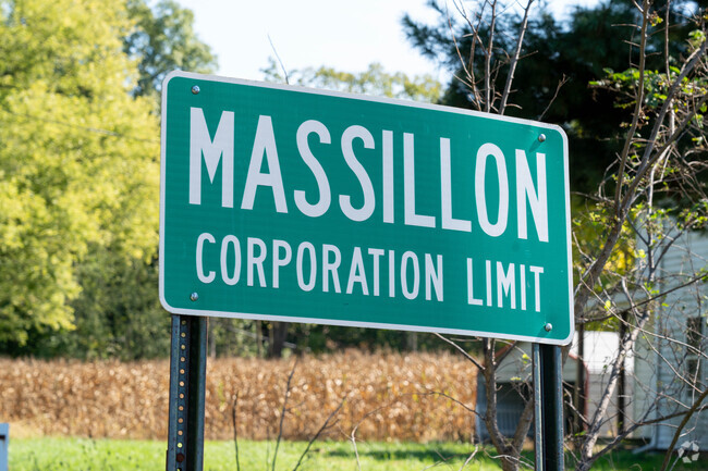 Westarado is a rural neighborhood located in Massillon.