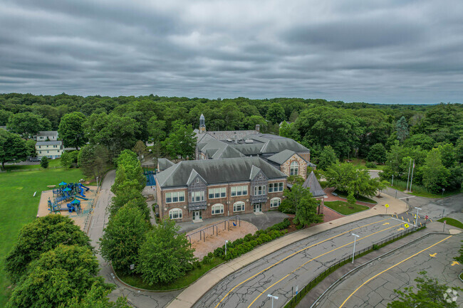 Overview of historic Sprague Elementary School in Wellesley.