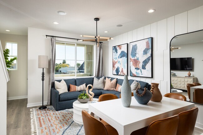 131 N 1st Ave unit 36371606, Upland, CA 91786 - photo 5