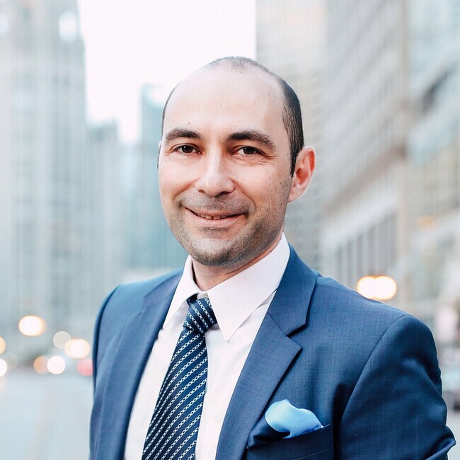 Gene Aizikovich Real Estate Agent in Skokie, IL