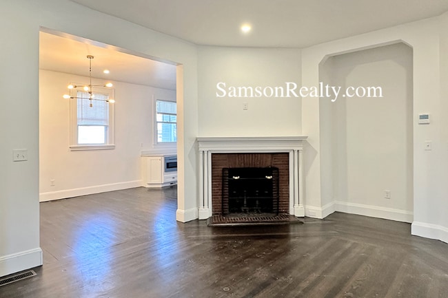 8 Barnes St unit 1, Providence, RI 02906 - photo 4