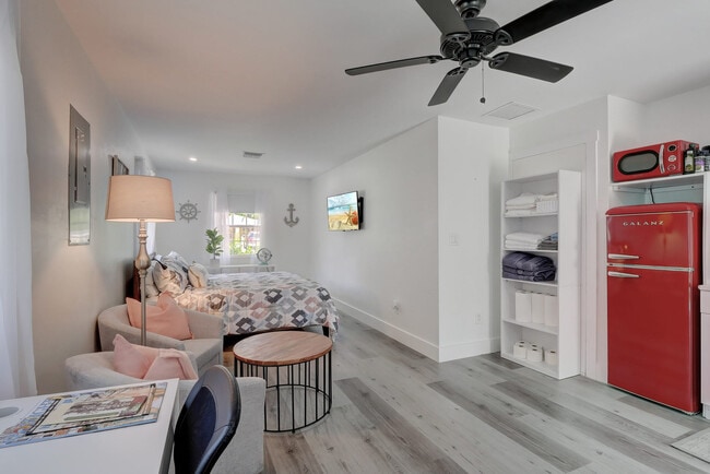 27250 Shriver Ave unit FL1-ID1073506P, Bonita Springs, FL 34135 - photo 2