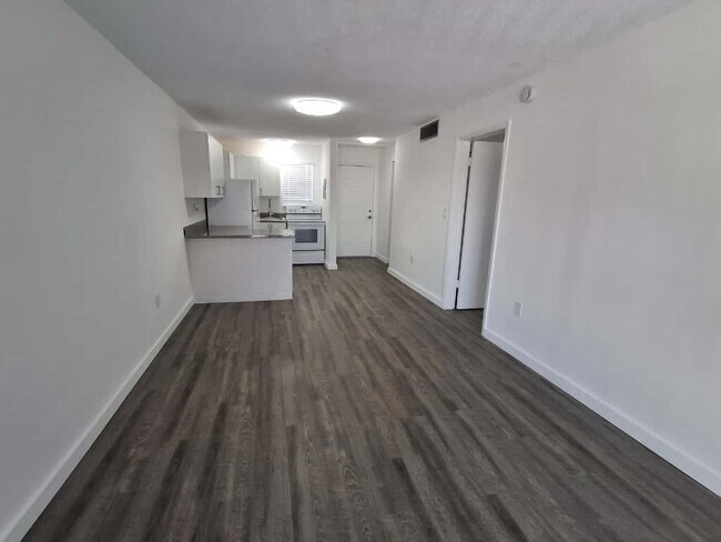 West Point Properties, Hialeah, FL 33012 - photo 3