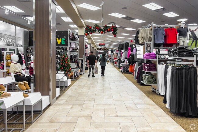 Scheels in Sunnybrook has a wide variety of sports apparel to shop for.