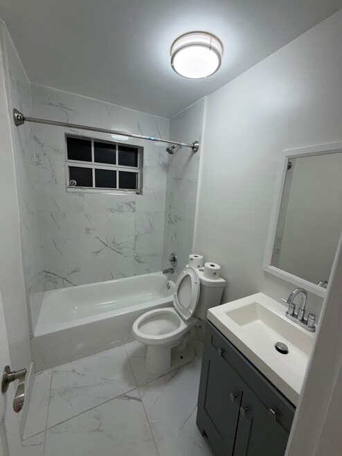 815 SW 5th Ct, Hallandale Beach, FL 33009 - photo 1