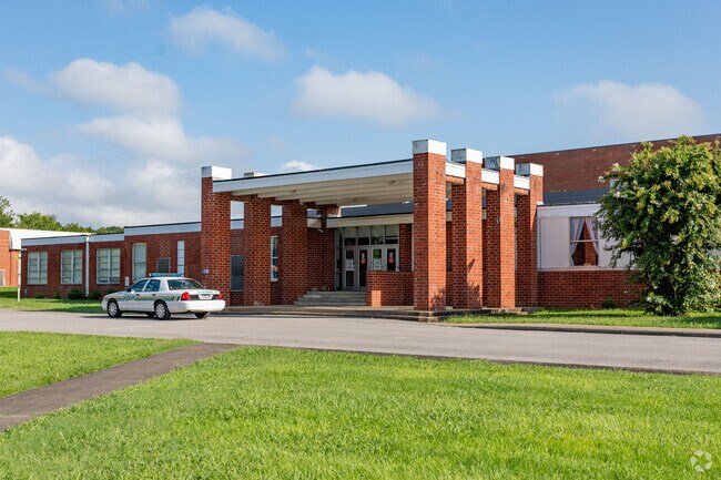 Watertown Elementary School serves the residents of Wilson County.
