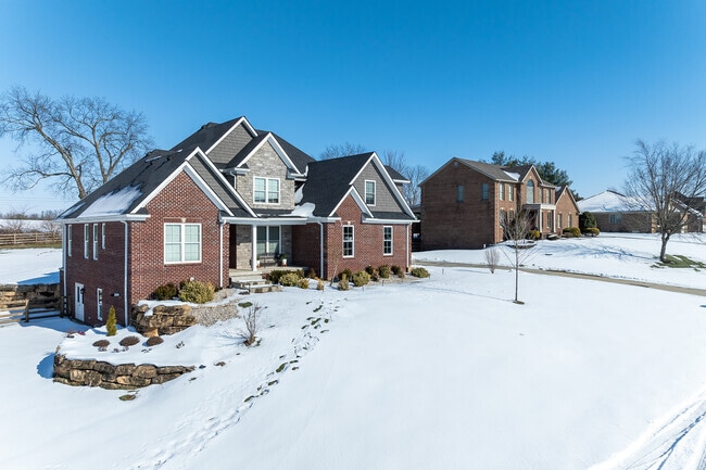 Homes in Wyandotte have an average value of $424,445.