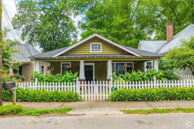 Cozy bungalows framed by white picket fences embody the warm small-town feel that Knight Park-Howell Station is known for.