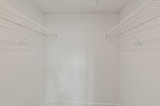 Vuela Apartments, Wilsonville, OR 97070 - photo 5