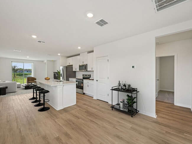 13404 Shellmore Ave, Palmetto, FL 34221 - photo 2