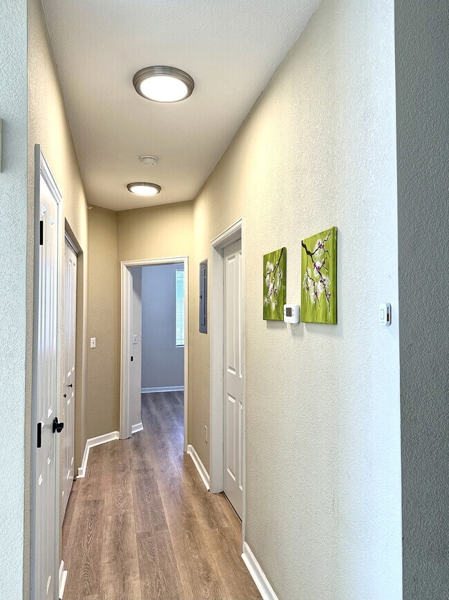 Hallway leading to 2nd bedroom.