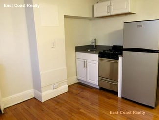 86 Charles St Unit 2, Boston, MA 02114