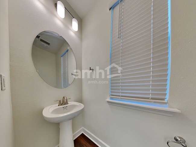 921 Tan Tara Trail, Jacksonville, FL 32221 - photo 7