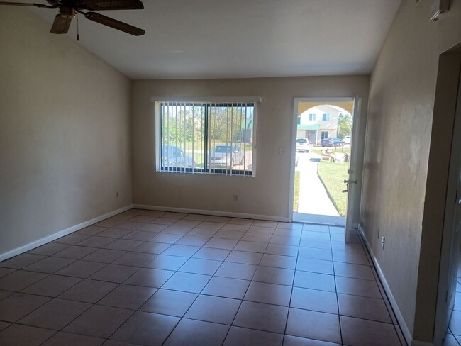 17382 W Carnegie Cir, Fort Myers, FL 33967 - photo 2