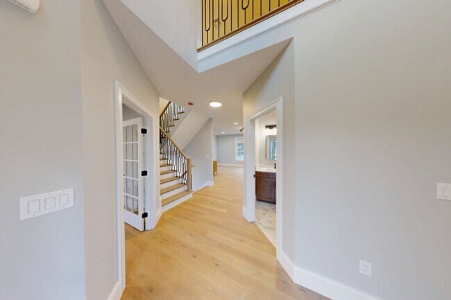 14 Earle Stewart Ln unit 38152532, Wrentham, MA 02093 - photo 2