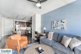 480 N Orange Ave Unit 513.1411636, Orlando, FL 32801