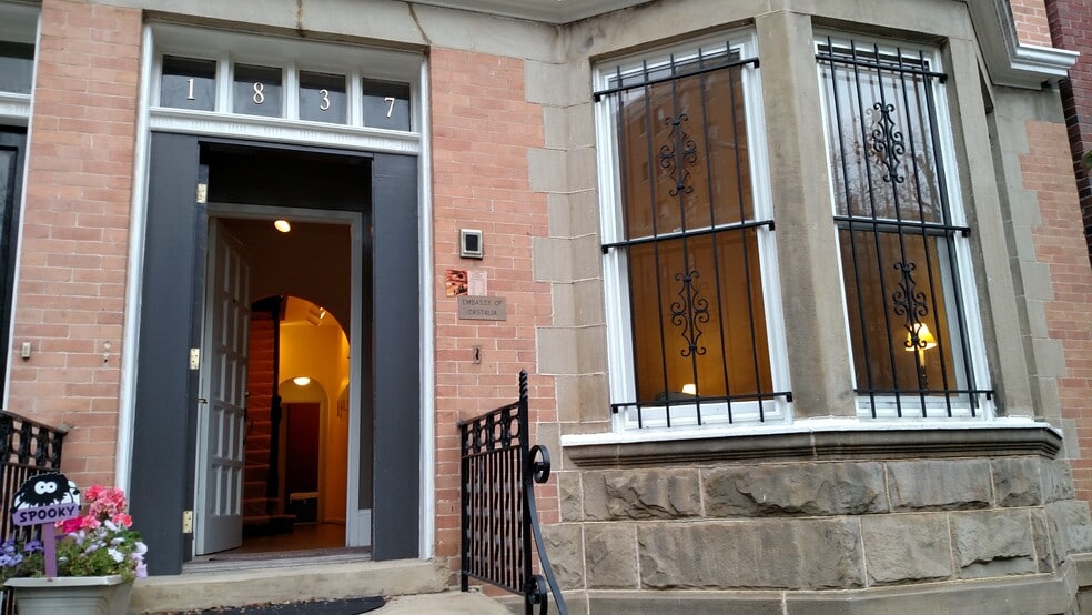 1837 R St NW, Washington, DC 20009 - photo 1